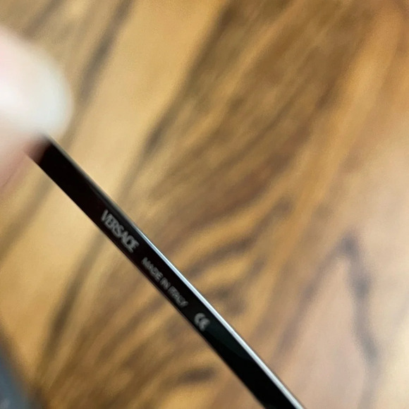 Unisex Versace y2k sunglasses - Picture 4 of 4